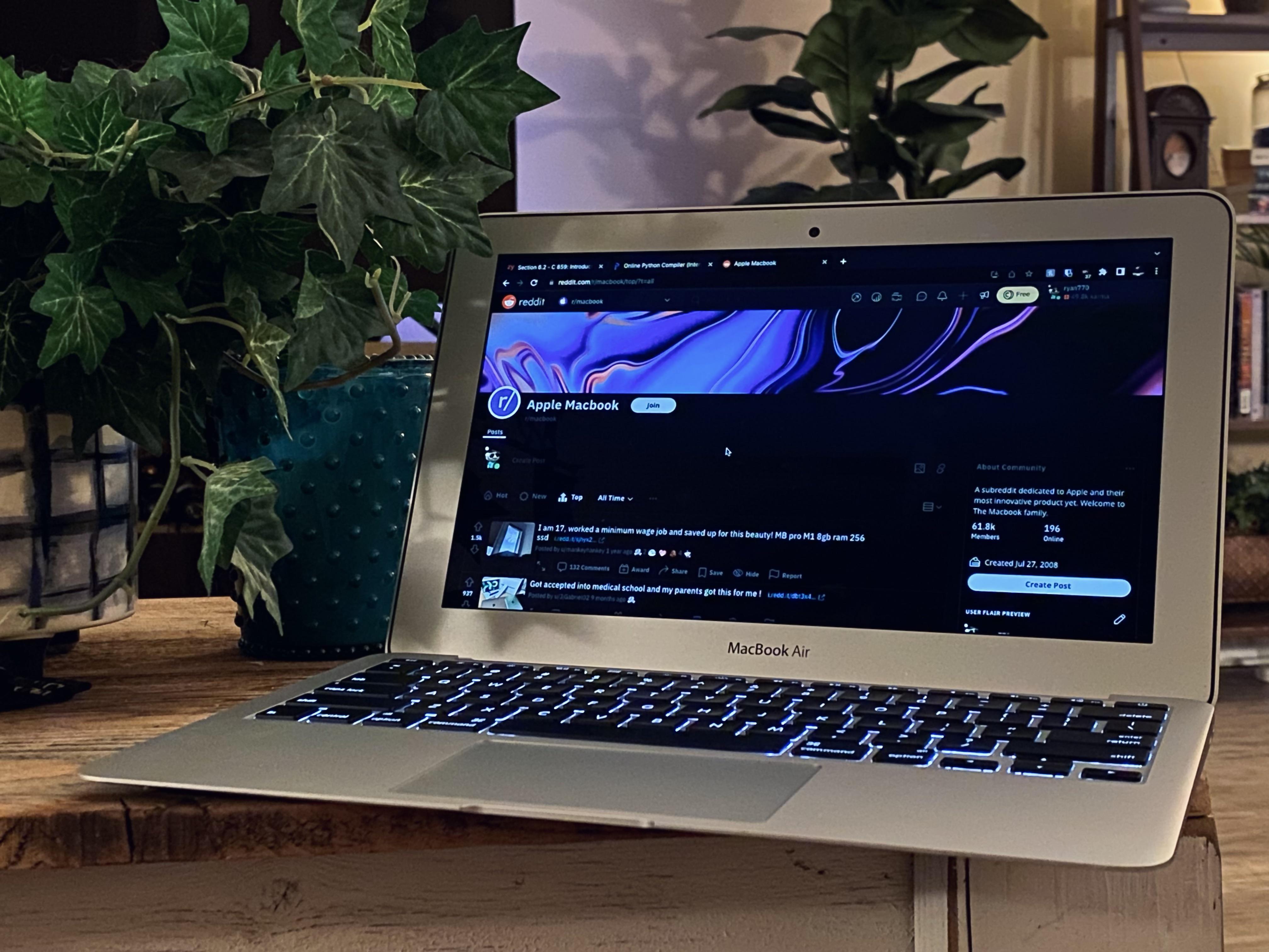 This was a steal. $99 for a near mint 11 inch 2015 Air. : r/macbook