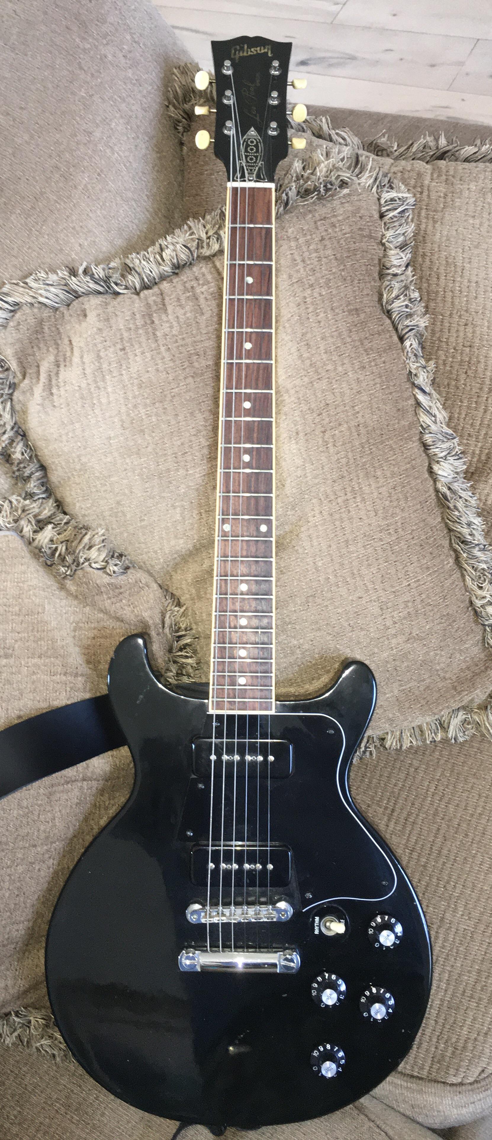 俺の'95年製のギブソン レス・ポール スペシャル ダブルカッタウェイ