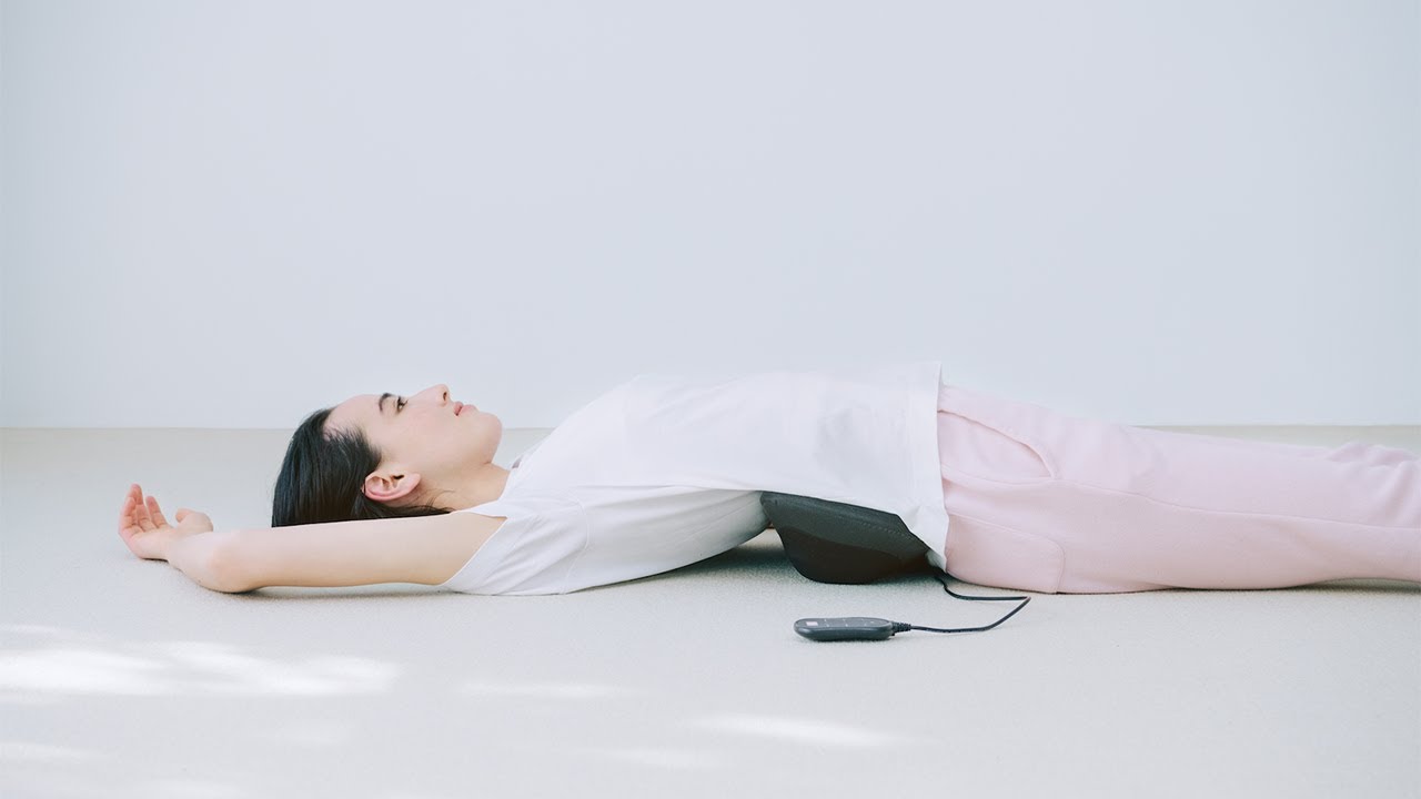 寝たままストレッチを可能にするエアバッグ、脂肪燃焼を促進するEMS