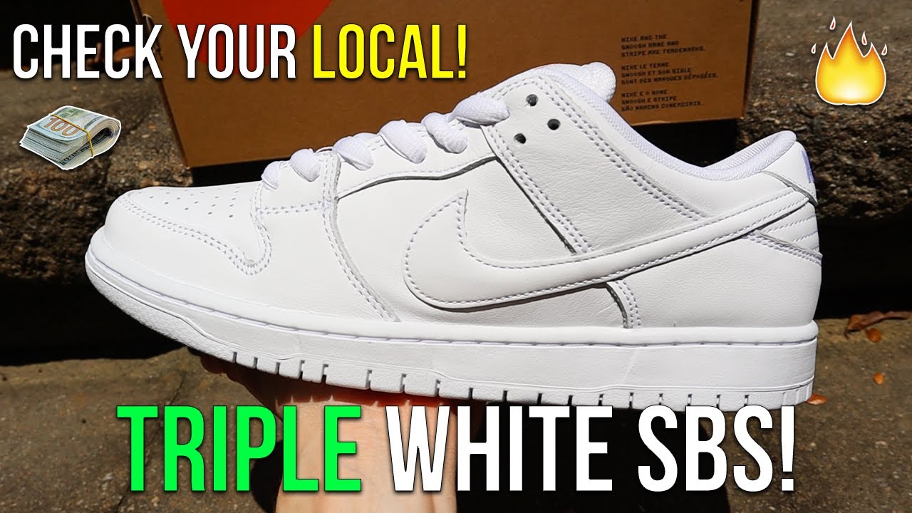 DROPPING NOW👀! TRIPLE WHITE SB DUNK LOW IN HAND REVIEW/UNBOXING