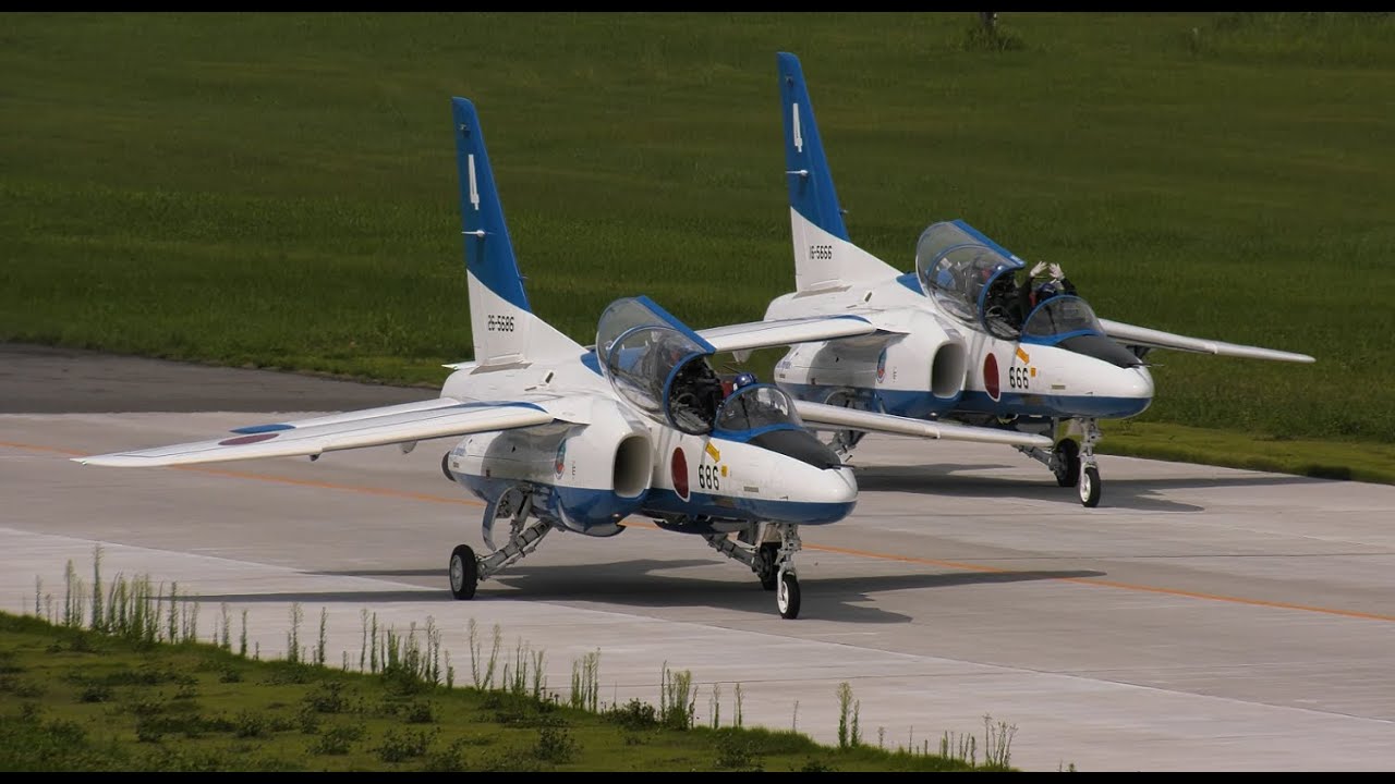 入間基地 東京パラリンピックで展示飛行したブルーインパルス10機が