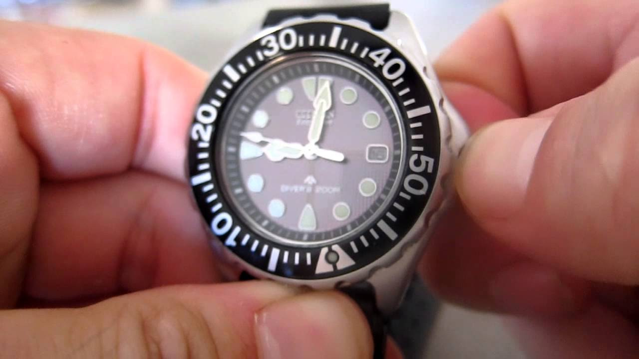 Citizen Eco-Drive 200m Diver 7878 - H10716: Review - YouTube