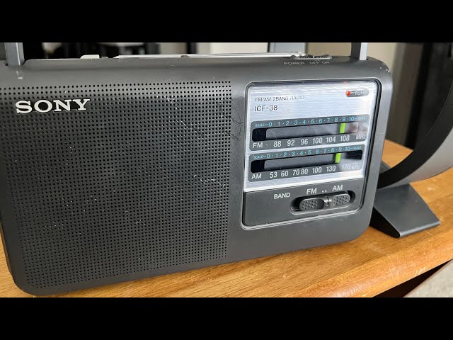 WCAP 980 AM UMass Lowell Northeastern Huskies Hockey Sony ICF-38