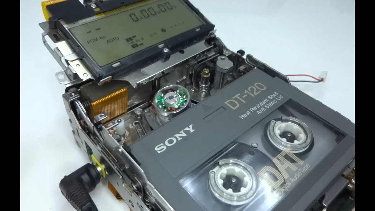 Sony TCD-D3 Digital Audio Tape Walkman teardown & repair - YouTube