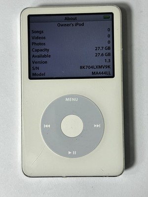 Apple iPod Video Classic 5.5 Gen White 30GB MA444LL - A1136 Tested