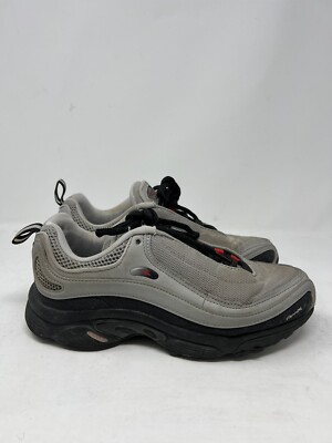 Reebok Daytona DMX Black Carbon Men Pre Owned Sneaker in Size 8US