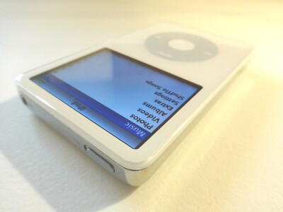 APPLE iPOD CLASSIC 5.5. GEN. WHITE 80GBWOLFSON CHIPNEW