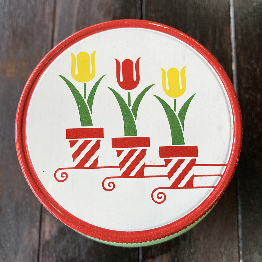 Fire-king 1950年代の花瓶とグリースジャー。 | マメチコ Fashion&vintage