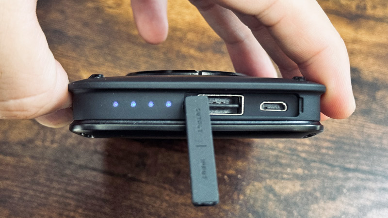 LEDランタンのルーメナー2をレビュー！明るさ・防水性・暖色ライトが