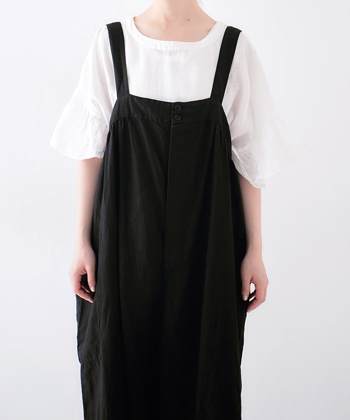 ブラックリネンワイドサロペット｜nest Robe / CONFECT ONLINE SHOP