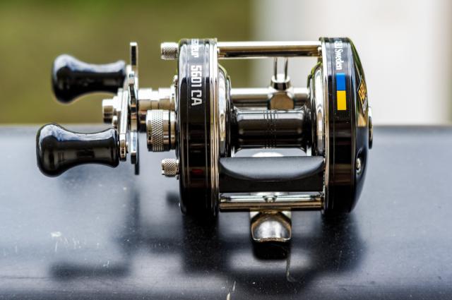 Abu Garcia『Ambassadeur 4600/4601 , 5600/5601CA Factory-tuned Black』