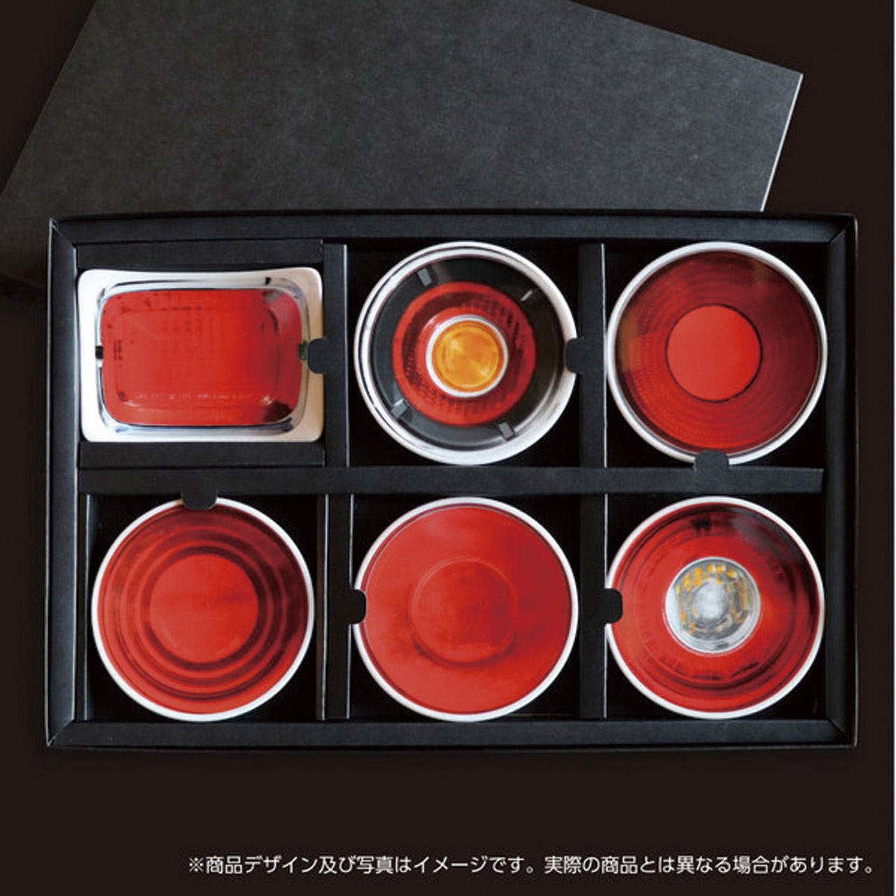 これ全部お皿なんです！ 歴代GT-Rのテールランプが美濃焼の豆皿セット