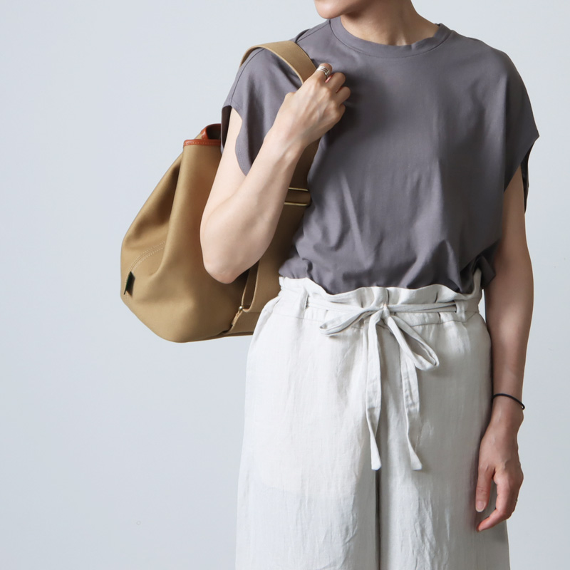 Brady (ブレディ) TAW SMALL ワンショルダーバッグ / トウ スモール