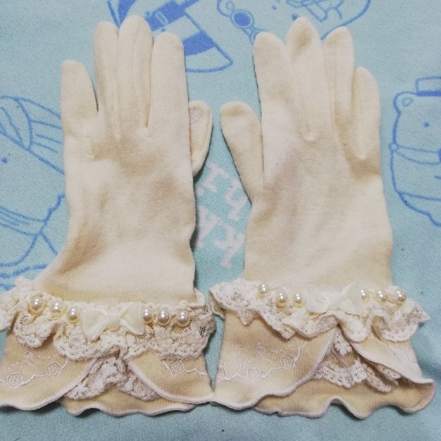 LIZ LISA - 美品 リズリサ 手袋 てぶくろ リボン オフホワイト