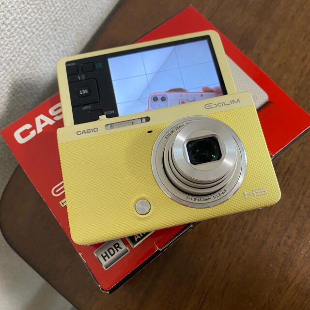 CASIO - CASIO HIGH SPEED EXILIM EX-ZR70の通販 by Ria's shop