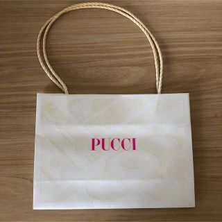 EMILIO PUCCI（ショップ袋）のフリマアイテム一覧