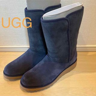 UGG（ブーツ ・ ブルー・ネイビー/青色系）のフリマアイテム一覧