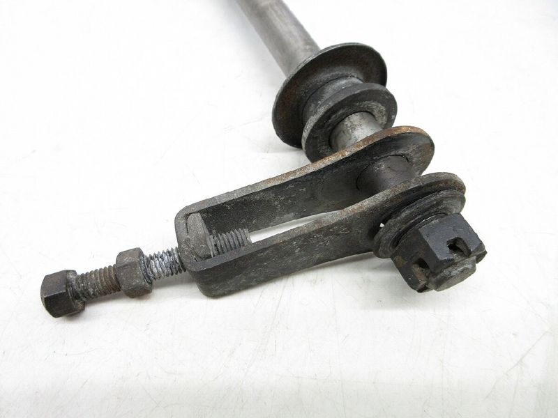 ウェビックガレージセール | GSX750Sカタナ-3☆GR72A☆リアアクスル