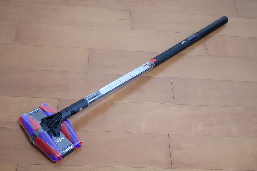 世界で最もスリムな「ダイソン」の最新掃除機「ペンシルバック