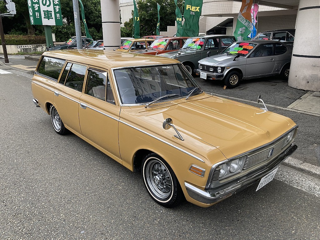 トヨタ クラウンバン 改ワゴン(S45年式) | FLEX