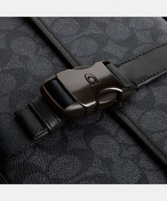 リーグ メッセンジャー バッグ・シグネチャー キャンバス | COACH