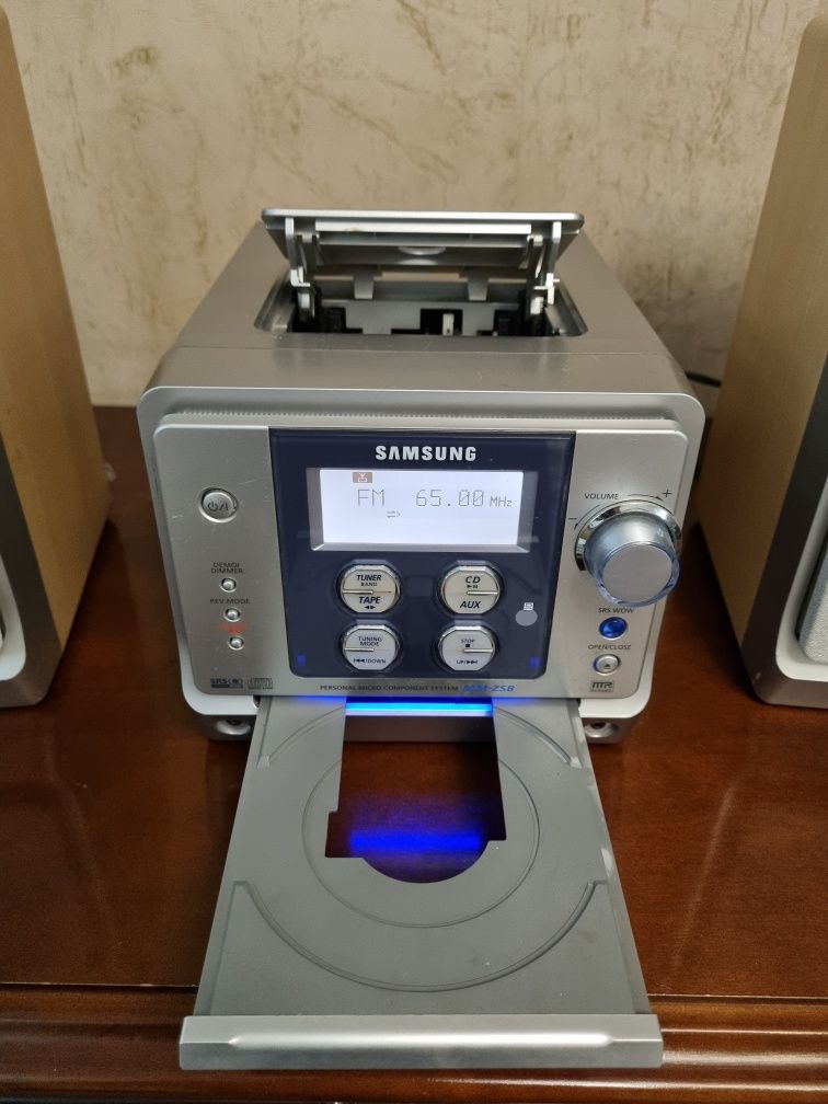 Музыкальный центр Samsung mm zs8: 4 500 грн. - Музыкальные центры