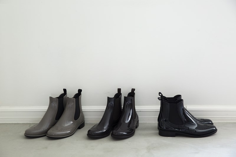 雨の日用に見えないおしゃれ感！「トラディショナル ウェザー ウェア