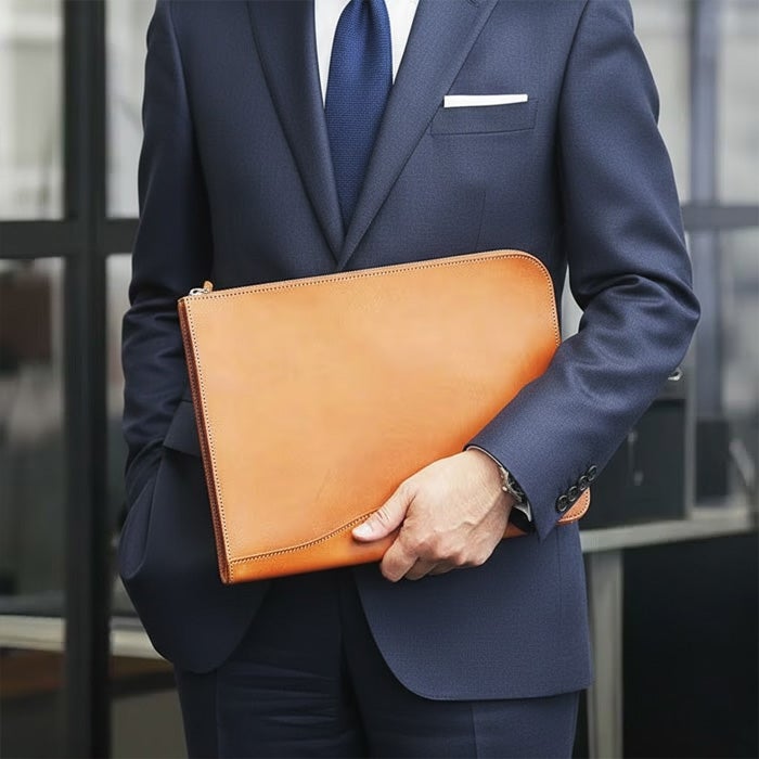 L字クラッチバッグM｜PORCO ROSSO