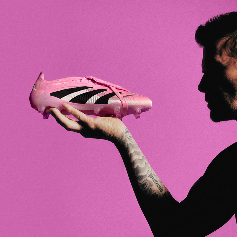 アディダス プレデター デビッド・ベッカムとコラボしたシグネチャー