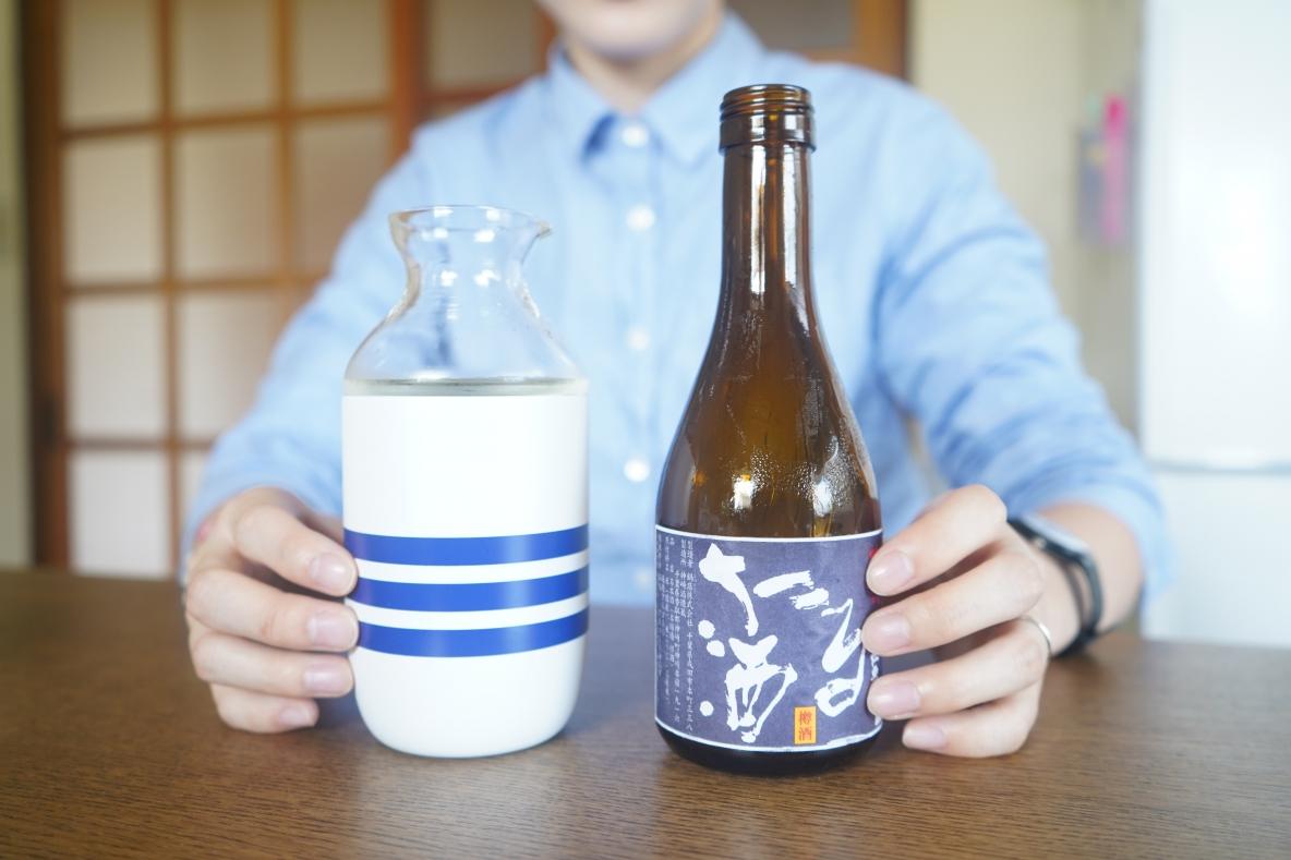 ドウシシャのとっくりがあれば、レンジでチンするだけで熱燗が完成