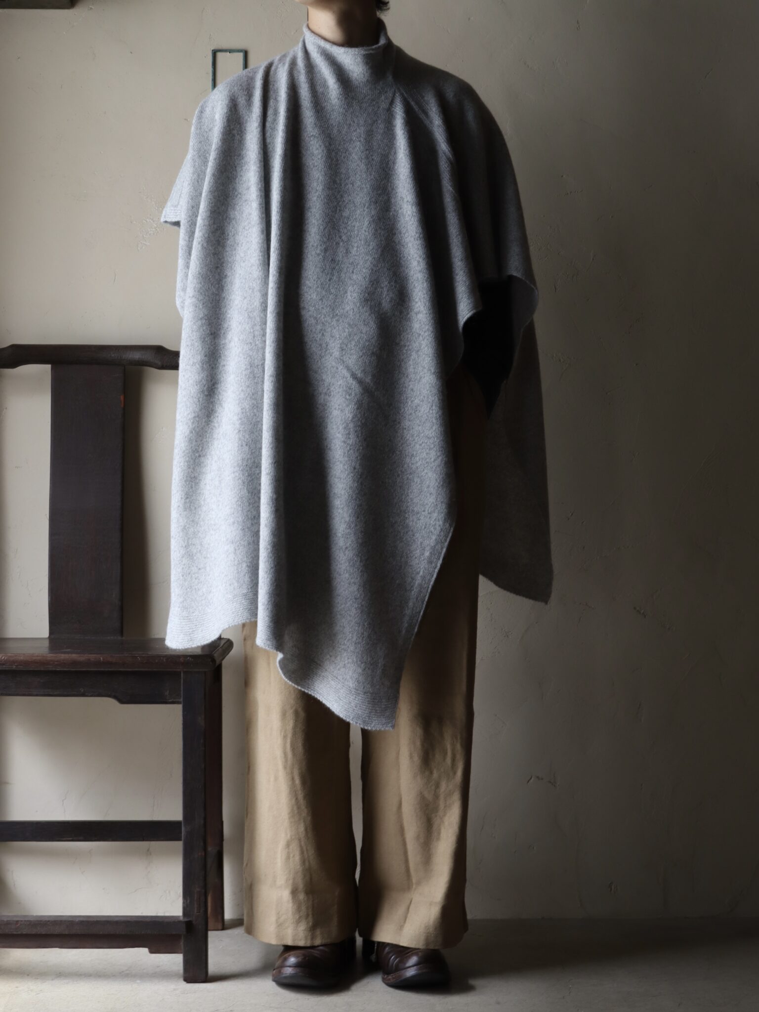 アルパカウールマント 薄灰 −KN-19− | mienisi