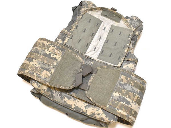 米軍実物 IOTV ボディアーマー ACU S ソフトアーマー入り 陸軍 ARMY