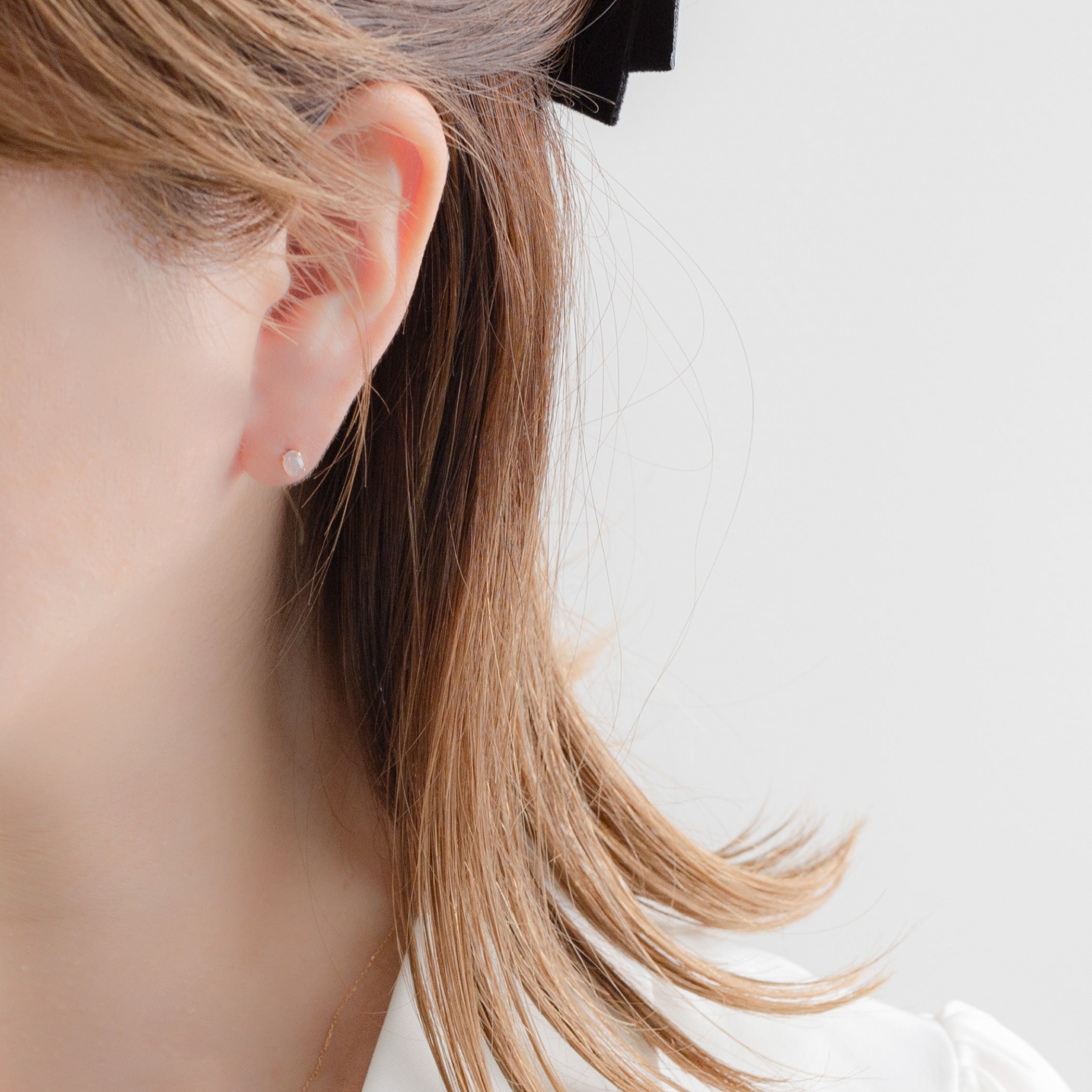 10月誕生石 K10 イエローゴールド オパール ピアス – Milluflora