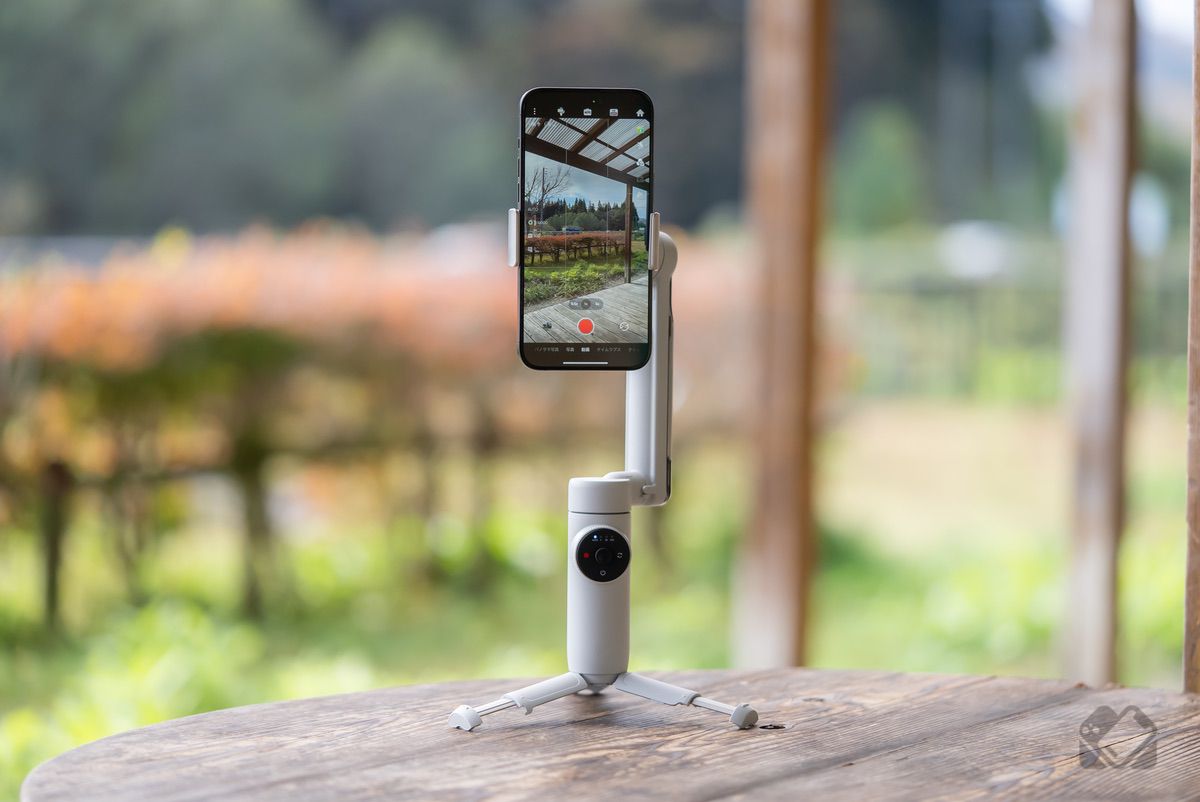Insta360 flow レビュー：性能最強なスマホジンバルの新定番！機能性