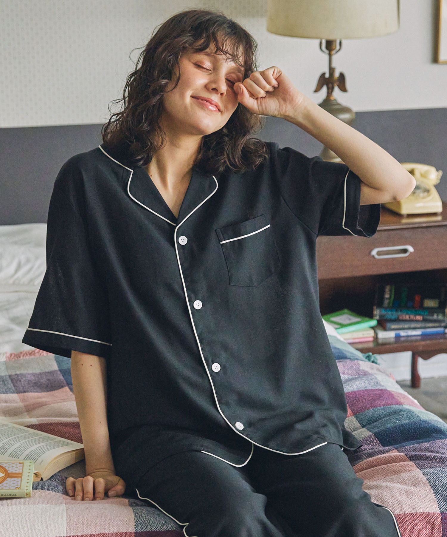 サスティナブル リサイクルペーパー素材 パイピング パジャマセット