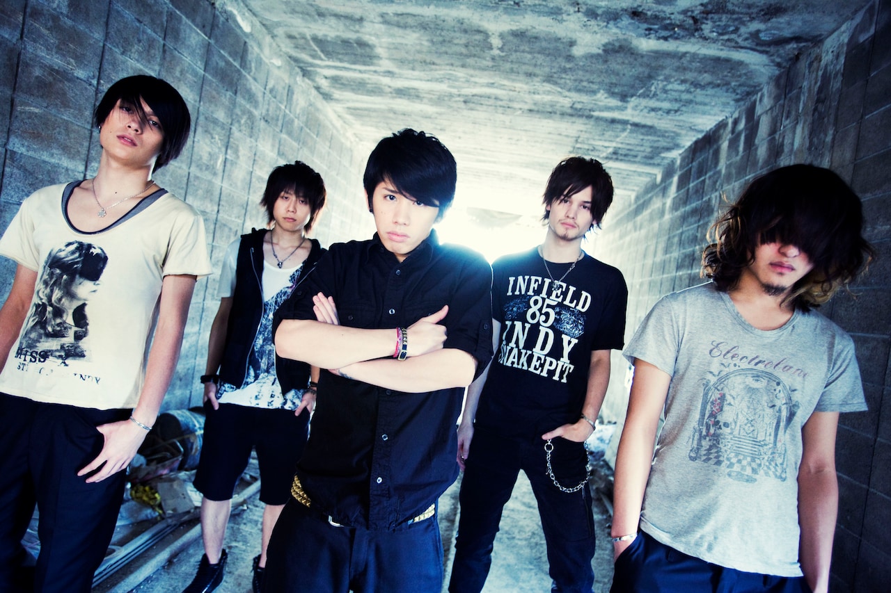 ONE OK ROCK、シングル発売＆全国ツアーを急遽中止 - 音楽ナタリー