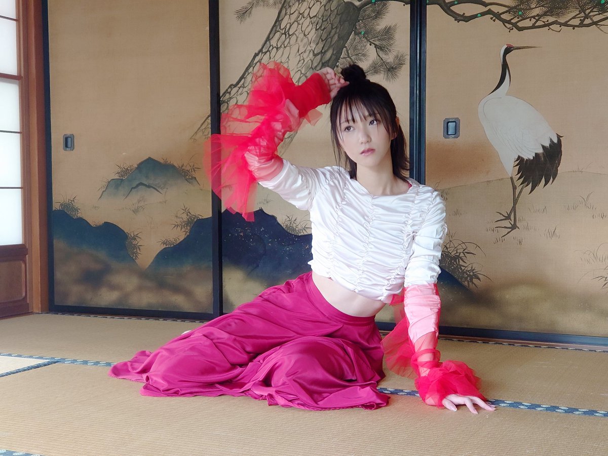 野口衣織ファースト写真集 君にしか教えない 【公式】 (@iori_first