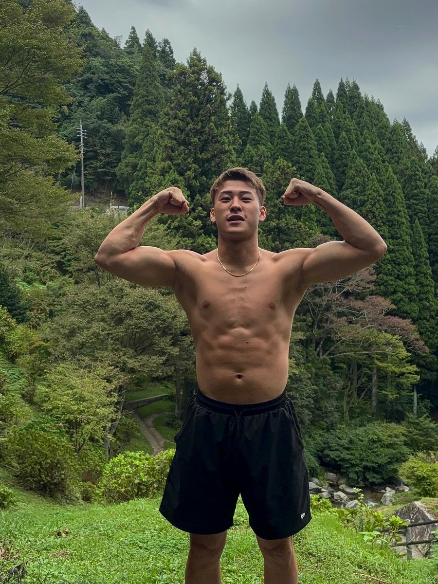 メカの奴、ステロイドやっとるやろ。 俺はいつでも闘える、ナチュラル