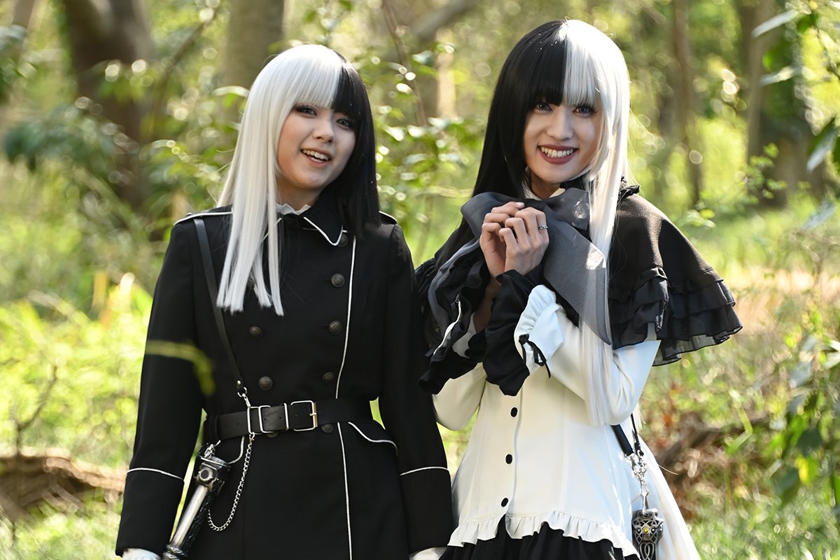 シータちゃんの衣装カッコよくてカワイイなぁクラシカルなハイソックス