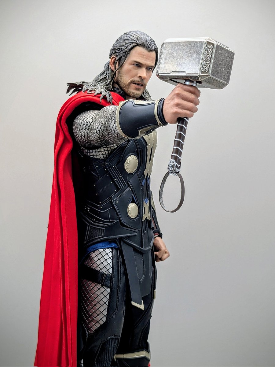 ホットトイズ】#Hottoys THOR / THE DARK WORLD 『ソー』 ホットトイズ