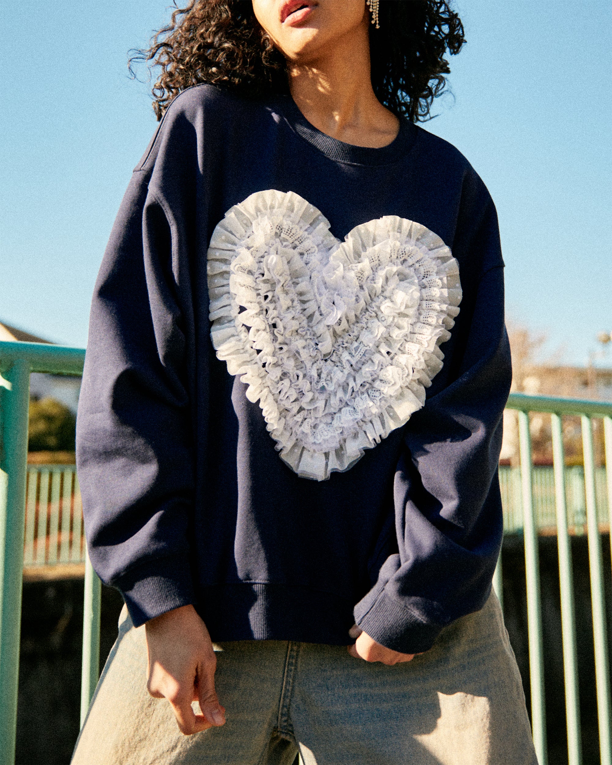 Heart dot tulle sweatshirt (navy)