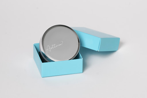 人気カリスマタレントぺえさんがプロデュース 汗のコンプレックスに特