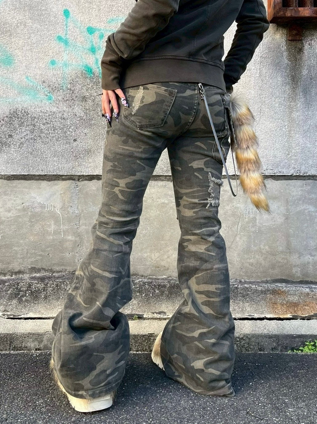 Never mind the XU】camouflage flare pants / 【ネバーマインドザ