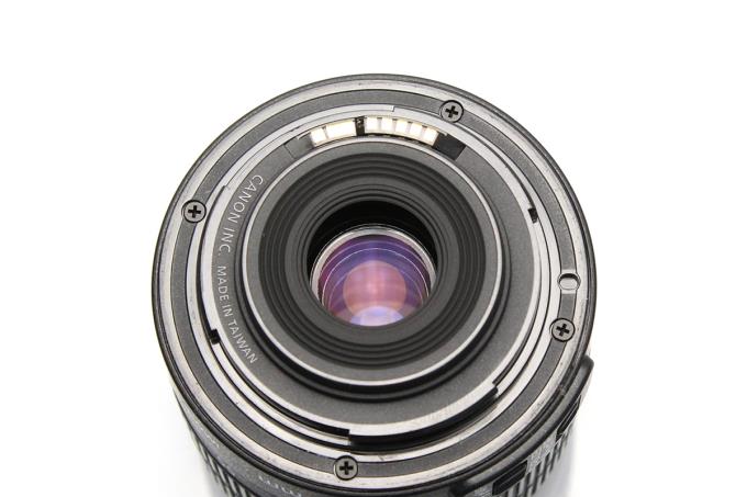 EOS Kiss X4 EF-S18-55 IS レンズキット シャッター回数1500回以下