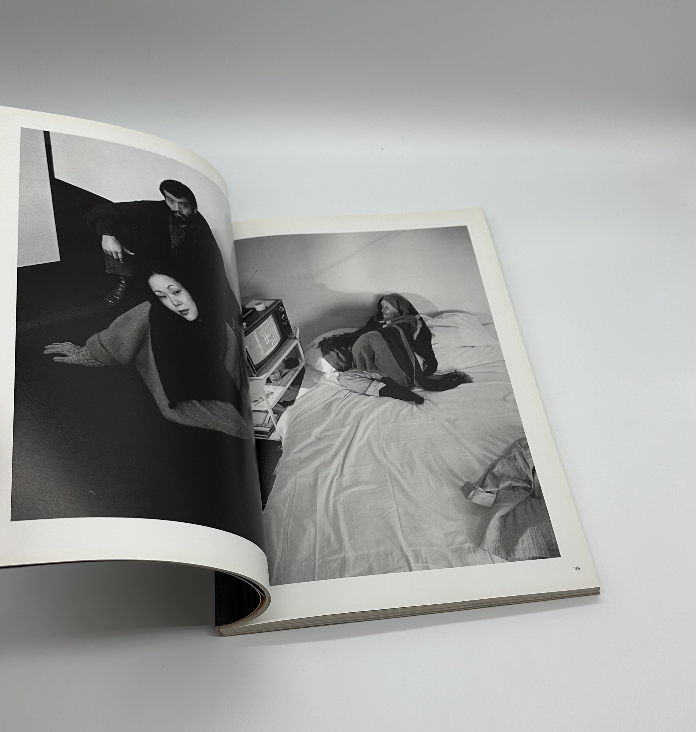 ISSEY MIYAKE EAST MEETS WEST 三宅一生の発想と展開 - りーちあーと