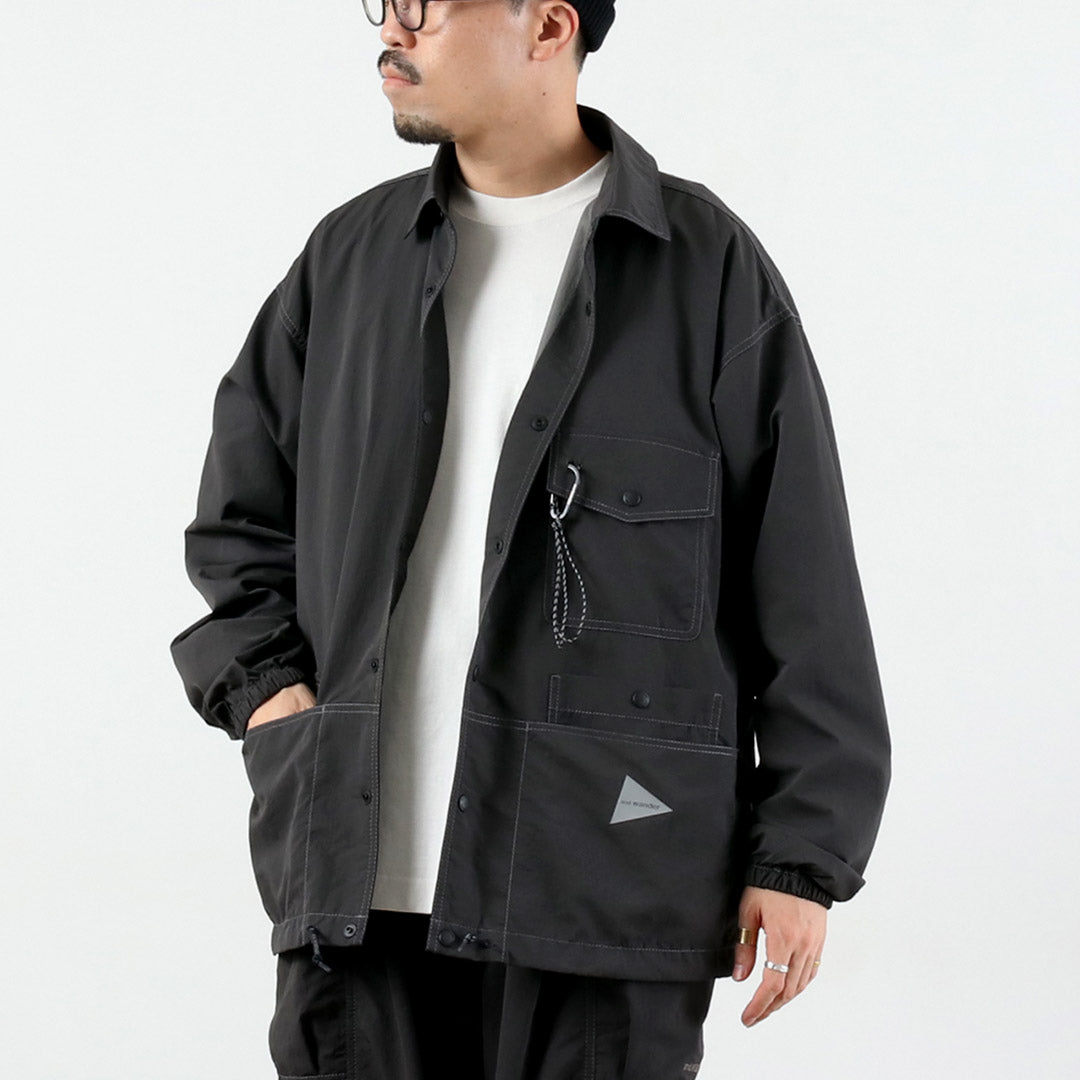 AND WANDER（アンドワンダー） クリンクル ナイロン シャツジャケット