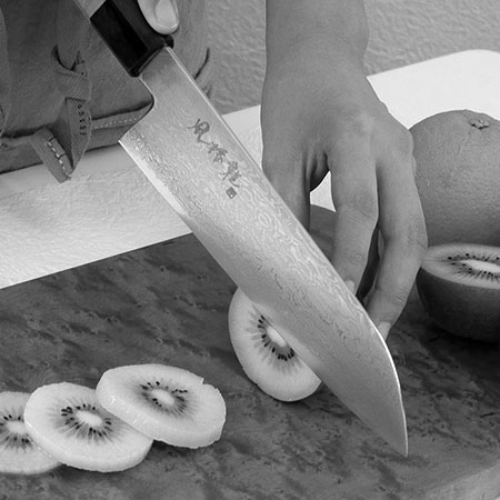 tria | 製品紹介 | 龍泉刃物 - RYUSEN HAMONO JAPAN