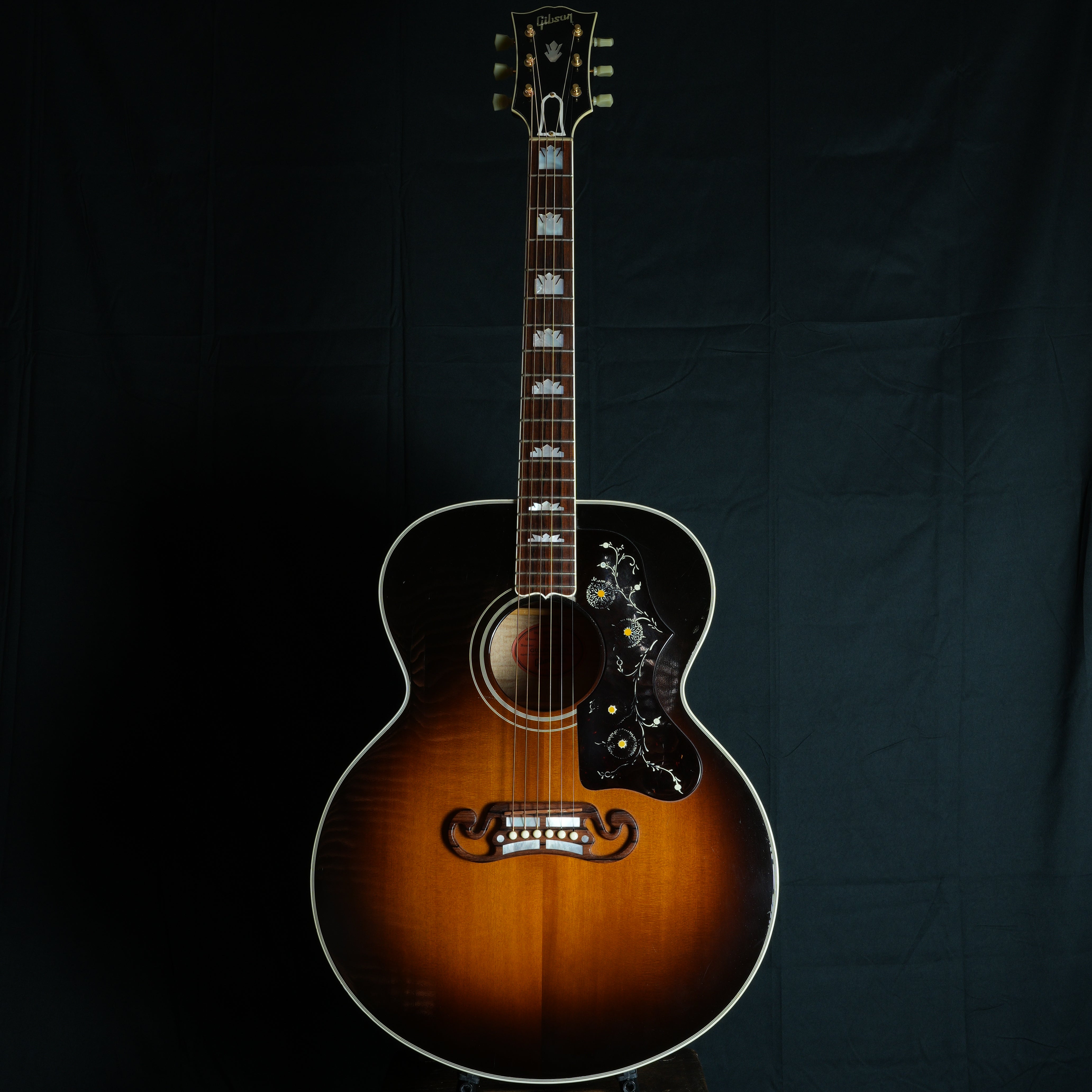 Gibson 1958 J-200 2000年製 – Sincere Guitars