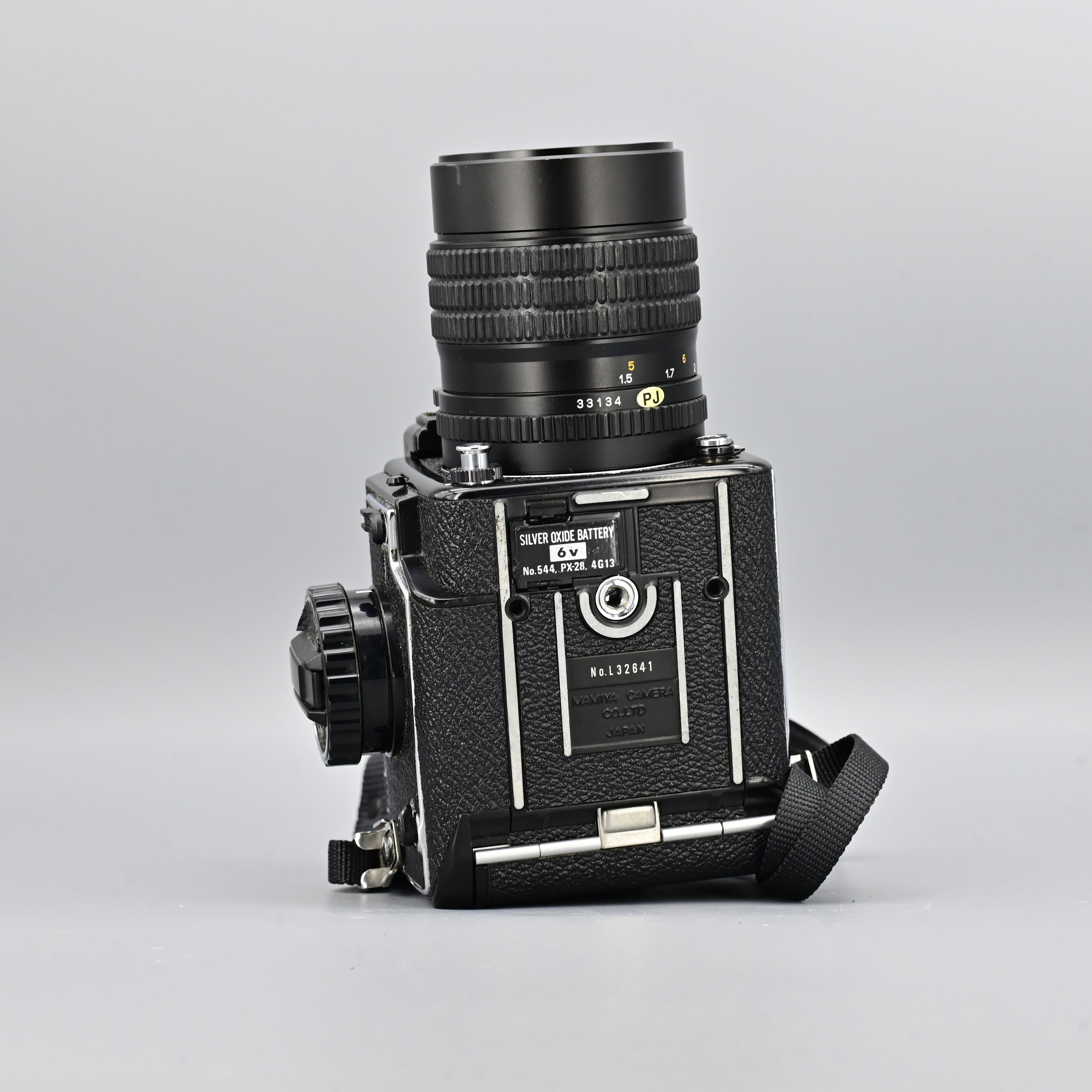 Mamiya M645 + Sekor C 150mm F3.5 Lens – SHOWA