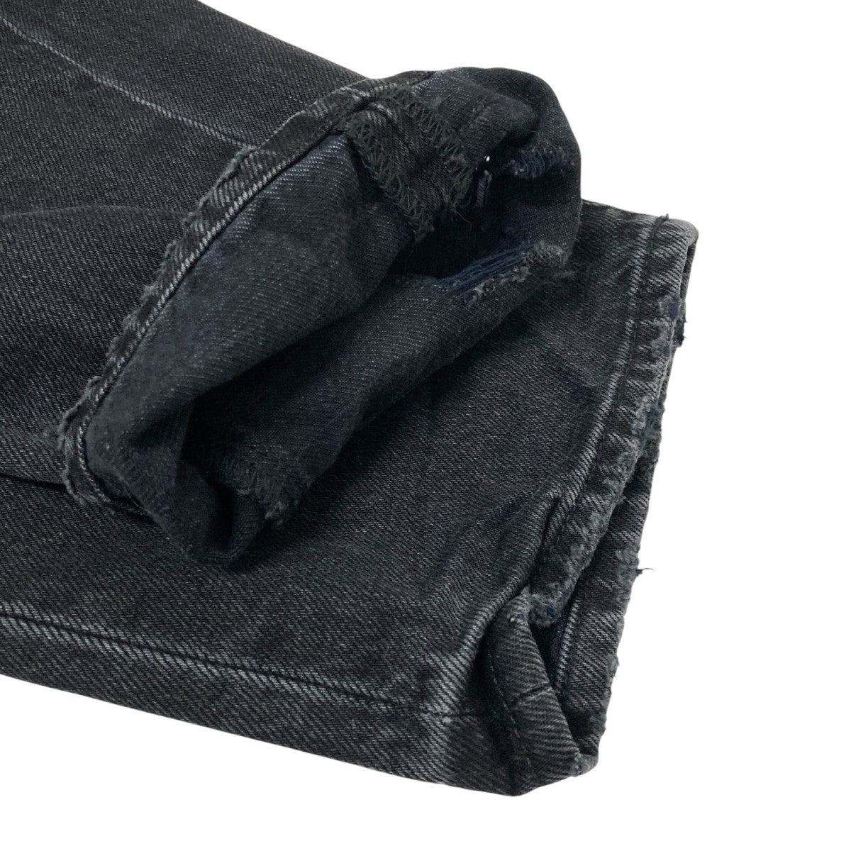 AMIRI(アミリ) ダメージ加工デニムパンツ ブラック サイズ 29｜【公式